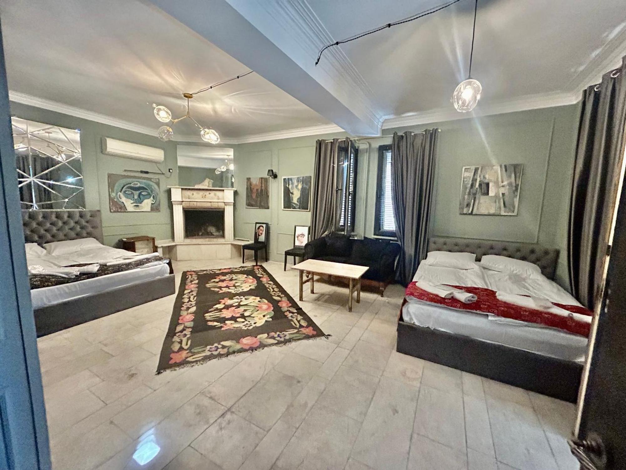 Art Hotel Home Tbilisi Exteriér fotografie